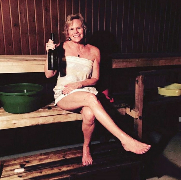 Meet your Posher, Wendy - Picture 2 of 4